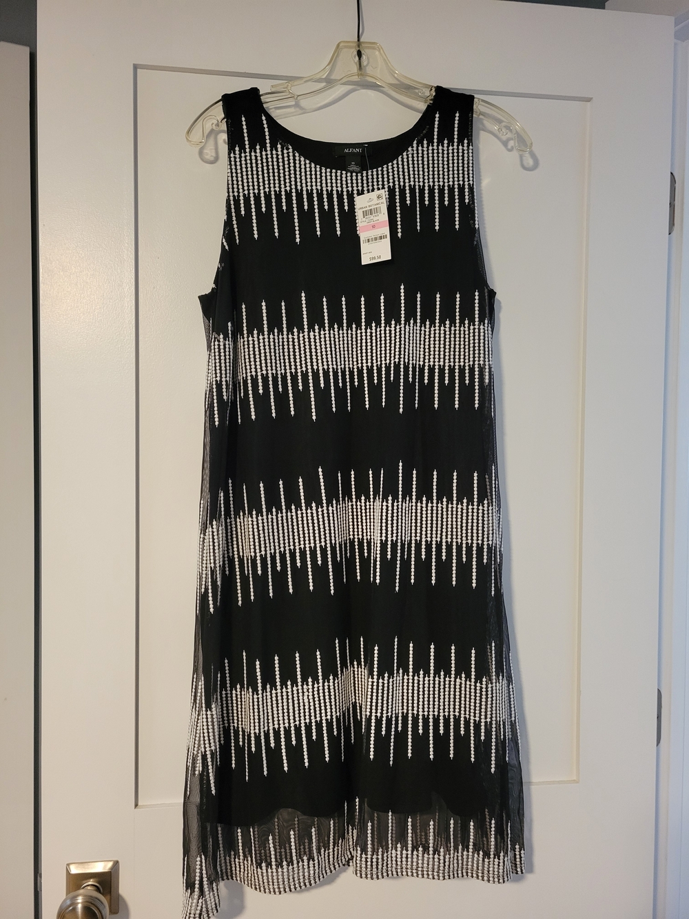 Alfani Black & White Sleeveless Shift Dress